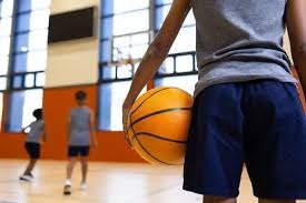 引领新潮流一一火箭队打造全锋线阵容